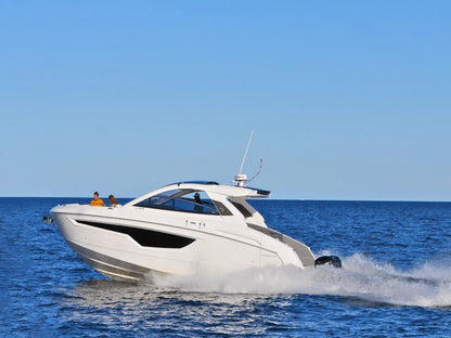 2026 Cruisers Yachts 42 GLS Outboard 42.0 feet, Clearwater, Florida #4