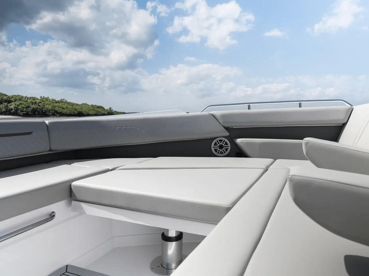 2026 Cruisers Yachts 50GLS OB 50.0 feet, Clearwater, Florida #84