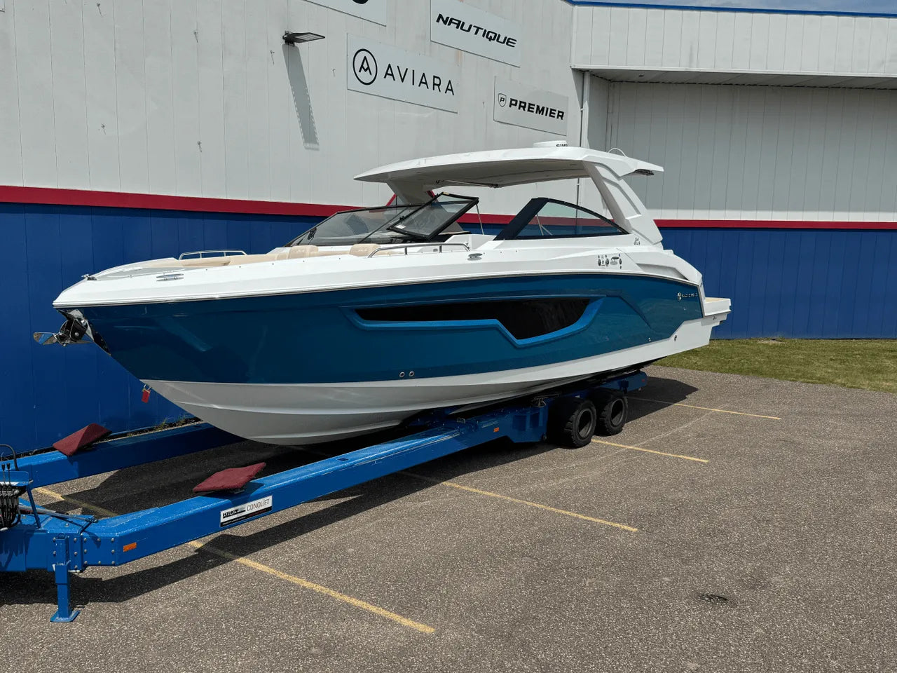 2026 Cruisers Yachts 34 GLS 34.0 feet, Clearwater, Florida #1