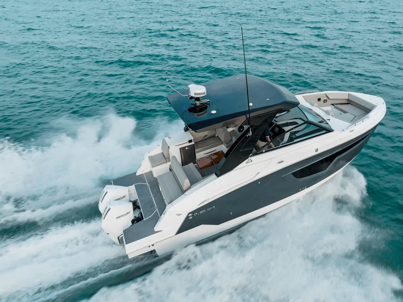 2027 Cruisers Yachts 34 GLS Outboard 34.0 feet, Clearwater, Florida #61