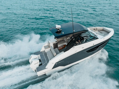 2027 Cruisers Yachts 34 GLS Outboard 34.0 feet, Clearwater, Florida #61