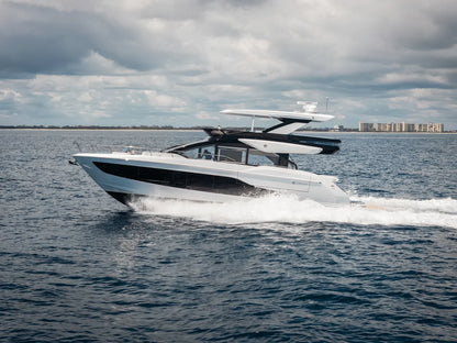 2026 Cruisers Yachts 57 FLY 57.0 feet, Clearwater, Florida #15