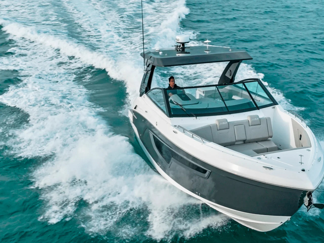 2027 Cruisers Yachts 34 GLS Outboard 34.0 feet, Clearwater, Florida #52