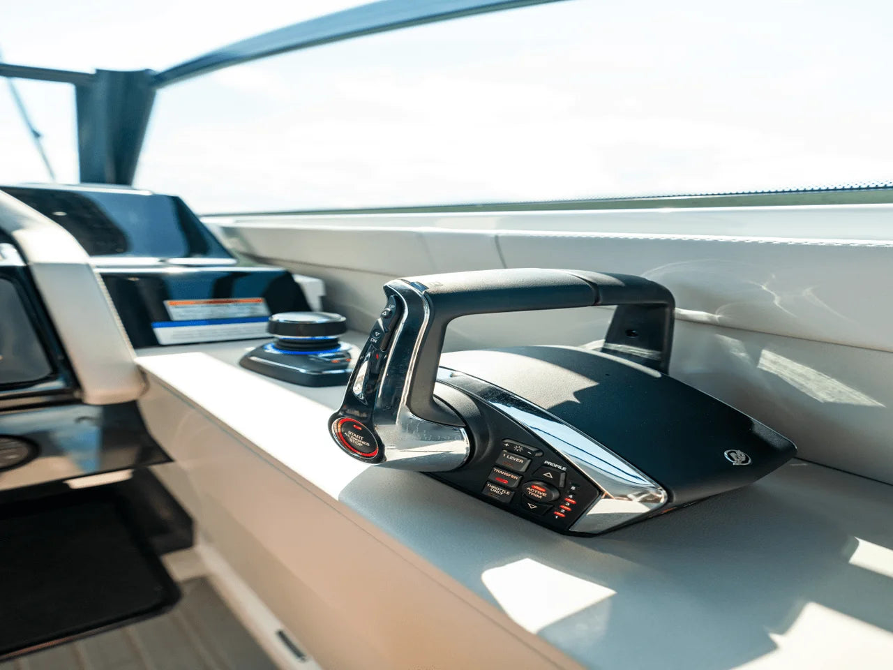 2027 Cruisers Yachts 34 GLS Outboard 34.0 feet, Clearwater, Florida #120