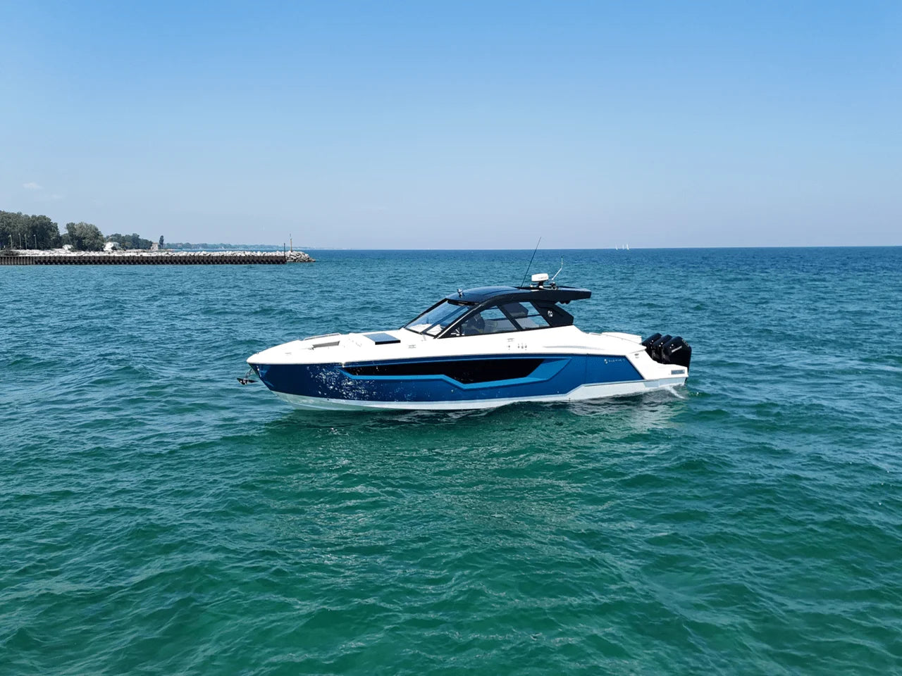 2026 Cruisers Yachts 50GLS OB 50.0 feet, Clearwater, Florida #21