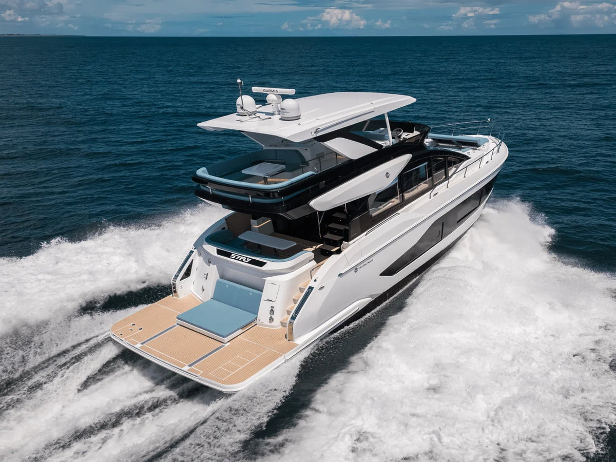 2026 Cruisers Yachts 57 FLY 57.0 feet, Clearwater, Florida #6