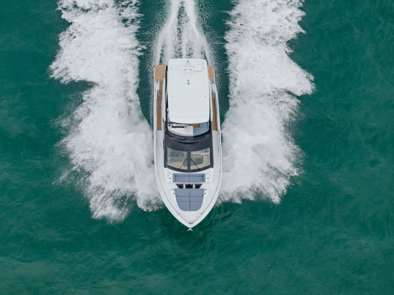 2026 Cruisers Yachts 57 FLY 57.0 feet, Clearwater, Florida #4